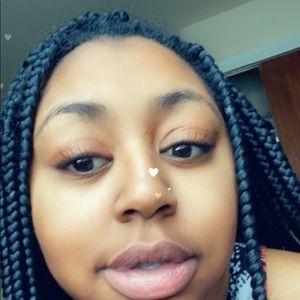 Meet your Posher, Ashleigh